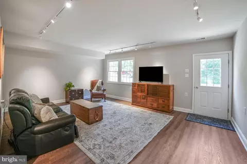 Living - 7549 Cherry Tree Dr, Fulton, MD 20759 photo 2 of 3