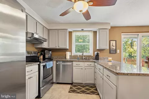 Kitchen - 9351 Cabot Ct, Laurel, MD 20723 photo 1 of 2
