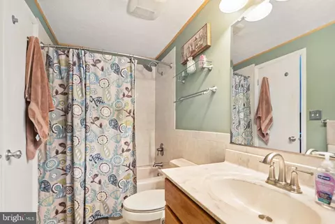 Bath - 9351 Cabot Ct, Laurel, MD 20723 photo 1 of 2