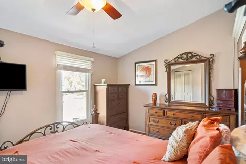 Bedroom - 9351 Cabot Ct, Laurel, MD 20723 photo 2 of 5