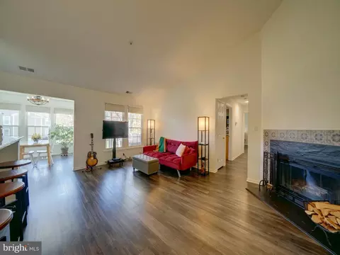 6355 Green Field Rd #1611, Elkridge, MD 21075