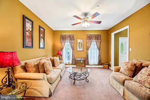 8691 Pine Tree Rd, Jessup, MD 20794 photo 9