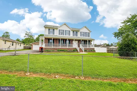 8691 Pine Tree Rd, Jessup, MD 20794 photo 3