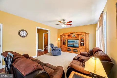 8691 Pine Tree Rd, Jessup, MD 20794 photo 16