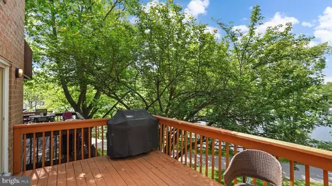 7256 Dockside Ln, Columbia, MD 21045 photo 25