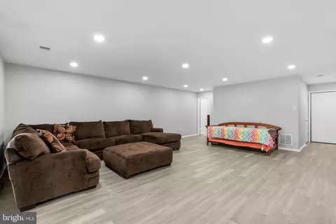 7256 Dockside Ln, Columbia, MD 21045 photo 23