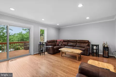 7256 Dockside Ln, Columbia, MD 21045 photo 6