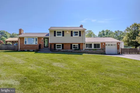6569 Beechwood Dr NE, Columbia, MD 21046