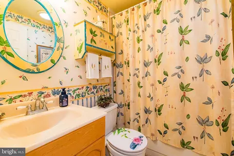 9679 Baltimore Ave, Laurel, MD 20723 photo 43