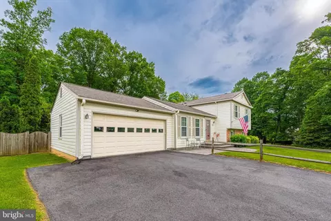 9679 Baltimore Ave, Laurel, MD 20723 photo 4