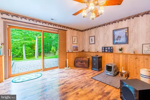 9679 Baltimore Ave, Laurel, MD 20723 photo 47