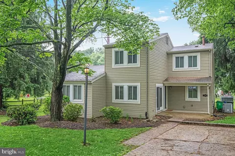 6236 Parallel Ln, Columbia, MD 21045