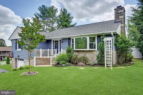 8113 Valley Ln, Ellicott City, MD 21043