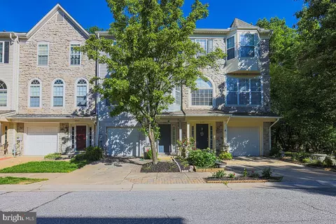 5769 Goldfinch Ct, Ellicott City, MD 21043