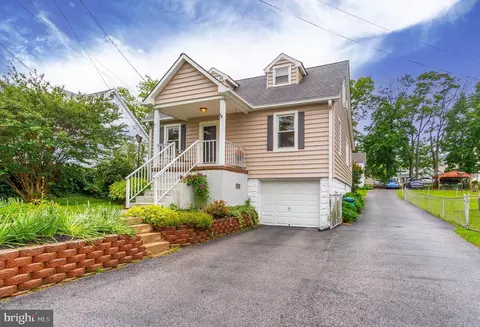 7356 Montgomery Rd, Elkridge, MD 21075
