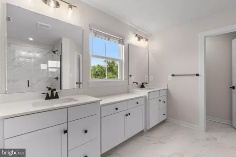 Bath - 7459 Declan Rd, Laurel, MD 20723 photo 2 of 3