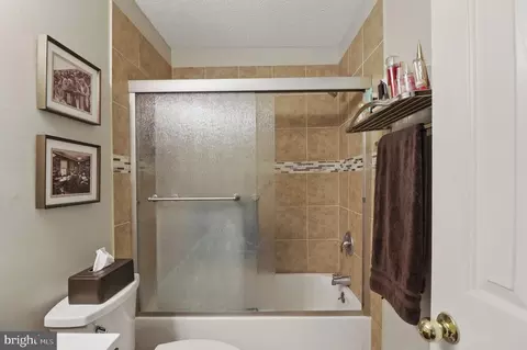 Bath - 9224 Howland Rd, Laurel, MD 20723 photo 6 of 7