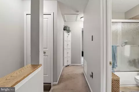 Entry Way - 9224 Howland Rd, Laurel, MD 20723 photo 4 of 5