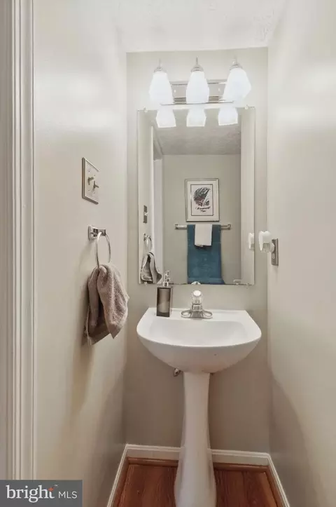 Bath - 9224 Howland Rd, Laurel, MD 20723 photo 3 of 7