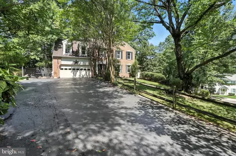 8225 Bubbling Spg, Laurel, MD 20723 photo 4