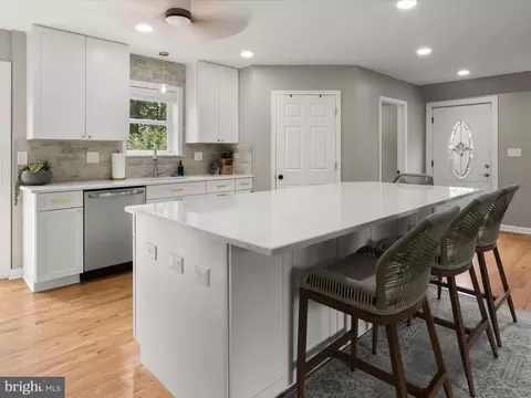 Kitchen - 8005 Crest Rd, Laurel, MD 20723 photo 3 of 5