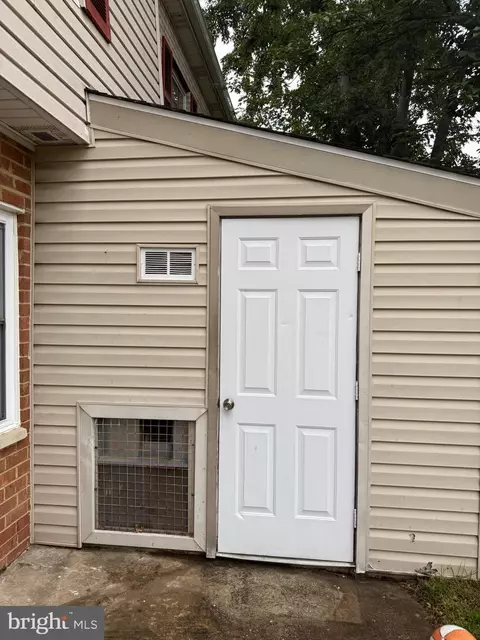 Other - 9200 Bridle Path Ln #E, Laurel, MD 20723 photo 14 of 19