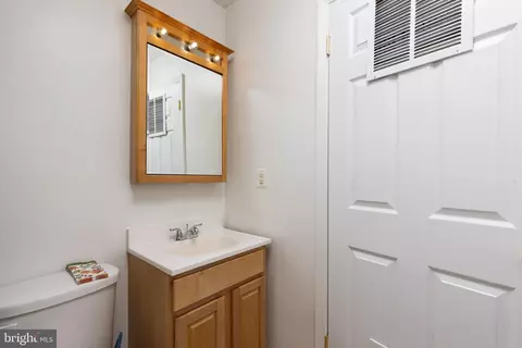 Bath - 9170 Hitching Post Ln #J, Laurel, MD 20723 photo 1 of 2