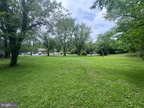 Florey Avenue, Hanover, MD 21076
