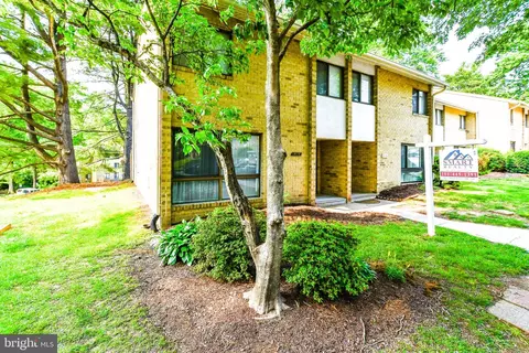 8878 Tamebird Ct, Columbia, MD 21045