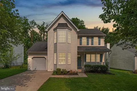 9109 Knox Ct, Laurel, MD 20723