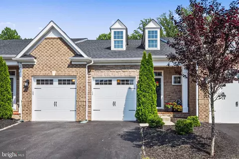 2757 Vardon Ln, Ellicott City, MD 21042