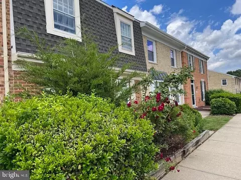 9075 N Laurel Rd #J, Laurel, MD 20723