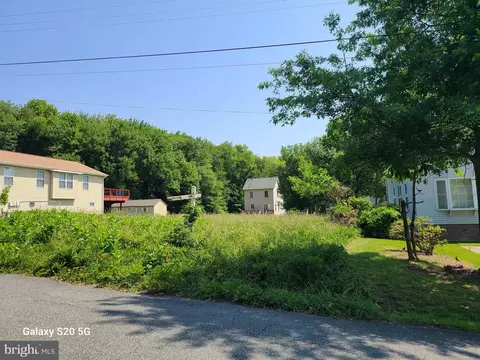 7243 Cedar Ave, Jessup, MD 20794 photo 3