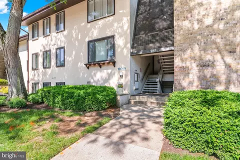 10069 Windstream Dr #4, Columbia, MD 21044