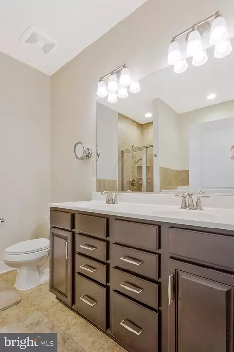 Bath - 9726 Knowledge Dr, Laurel, MD 20723 photo 2 of 6