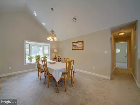 Dining - 8516 Pineway Dr, Laurel, MD 20723 photo 3 of 3