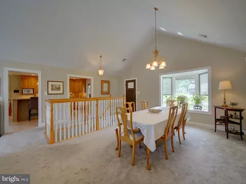 Dining - 8516 Pineway Dr, Laurel, MD 20723 photo 2 of 3