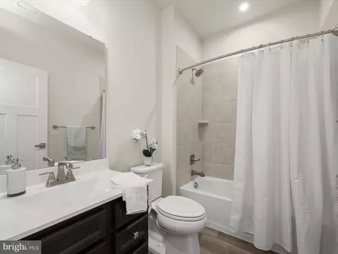 Bath - 7330 Isabella Rd, Laurel, MD 20723 photo 1 of 2
