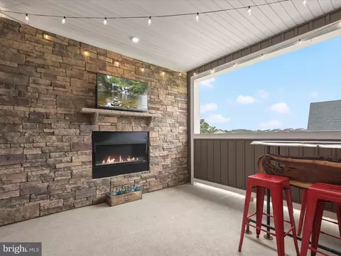 Exterior - 7330 Isabella Rd, Laurel, MD 20723 photo 1 of 9