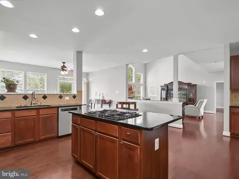 Kitchen - 10040 Fall Rain Dr, Laurel, MD 20723 photo 5 of 5
