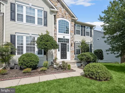 Exterior - 10040 Fall Rain Dr, Laurel, MD 20723 photo 2 of 12