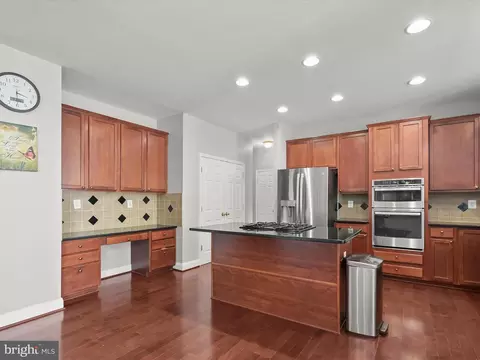 Kitchen - 10040 Fall Rain Dr, Laurel, MD 20723 photo 3 of 5