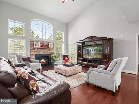 Living - 10040 Fall Rain Dr, Laurel, MD 20723 photo 5 of 12