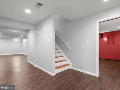 Entry Way - 10040 Fall Rain Dr, Laurel, MD 20723 photo 5 of 5