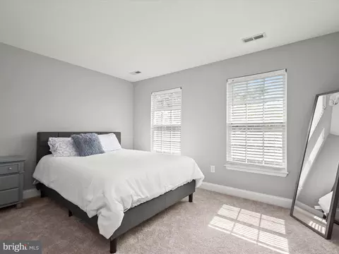 Bedroom - 10040 Fall Rain Dr, Laurel, MD 20723 photo 10 of 13
