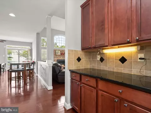 Entry Way - 10040 Fall Rain Dr, Laurel, MD 20723 photo 3 of 5
