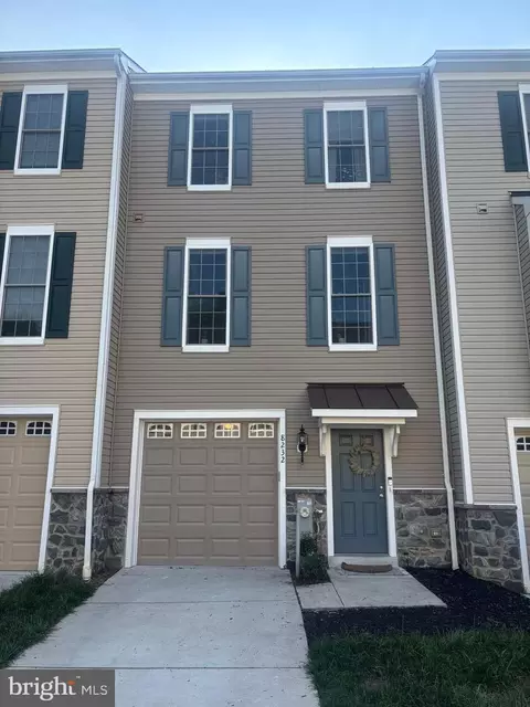 8232 Jeremiah Ln, Columbia, MD 21044