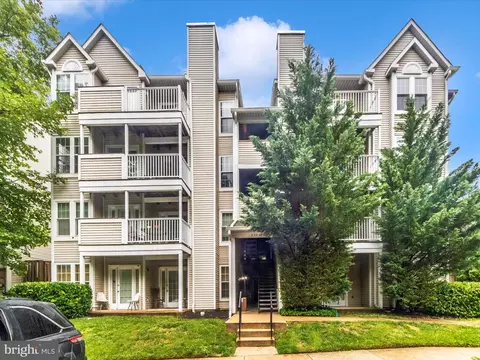 6300 Bayberry Ct #1112, Elkridge, MD 21075