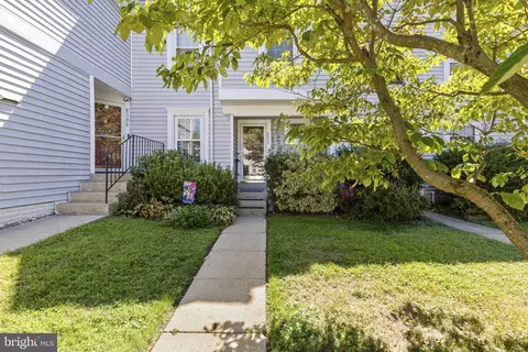 8504 Harvest View Ct, Ellicott City, MD 21043