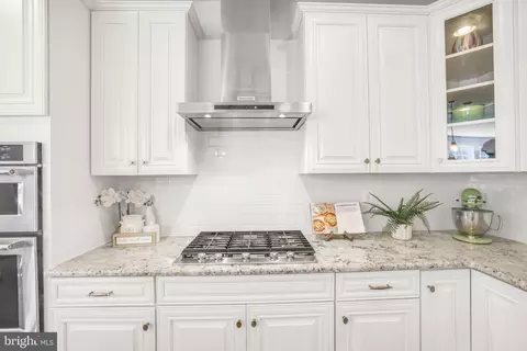 Kitchen - 10058 Rowan Ln, Laurel, MD 20723 photo 4 of 4